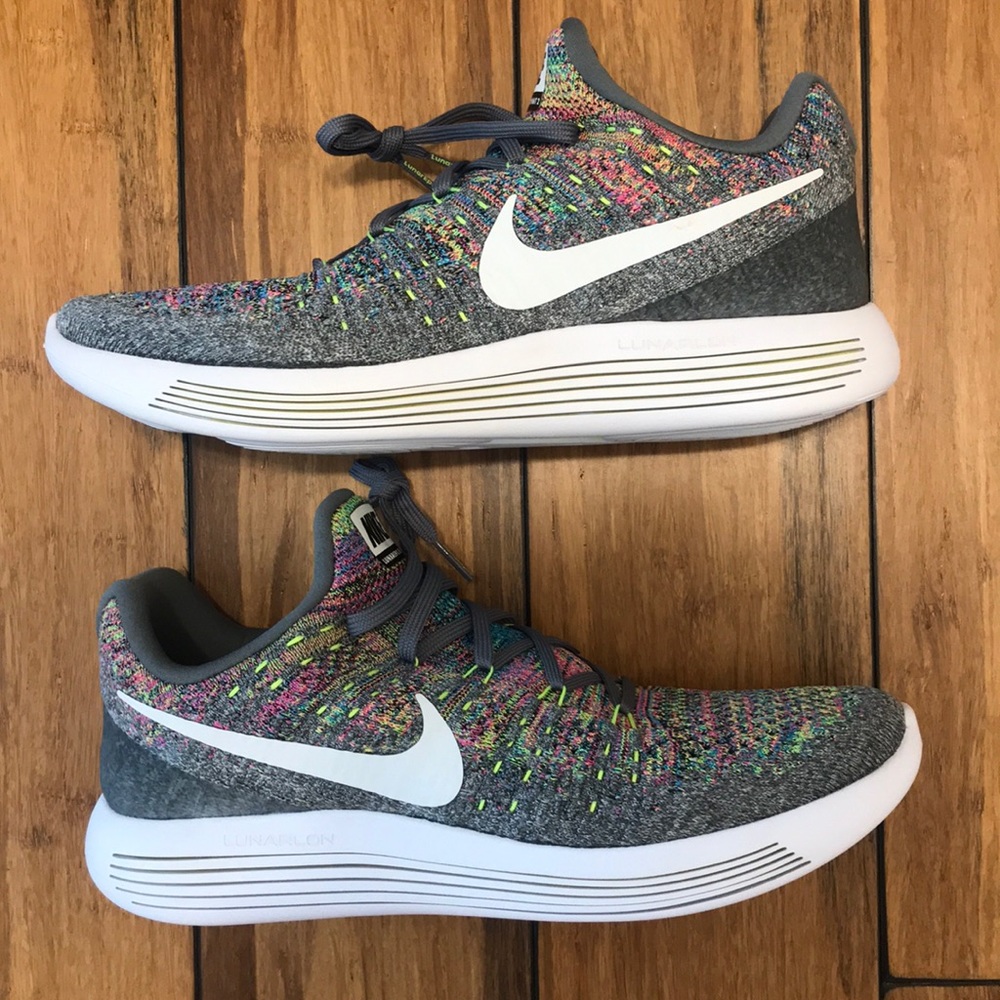 Men’s LunarEpic Low Flyknit 2 'Multicolor' Nikes